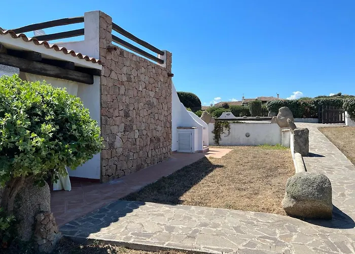 Villa A Few Steps From The Santa Teresa Gallura